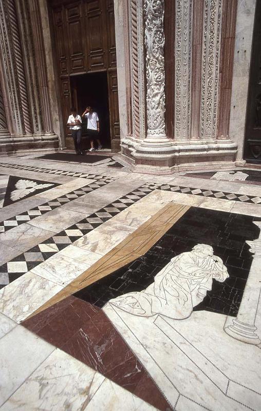 Italy 99 Sienna Duomo 3.jpg